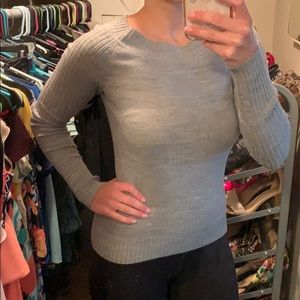 Gray light sweater!